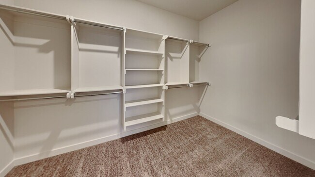 Building Photo - 3 Bedroom 2 Bathroom 2 Car Garage Home in Oakdale School District