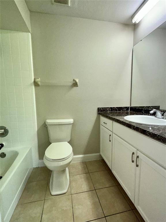 Building Photo - 544 Imperial Pl