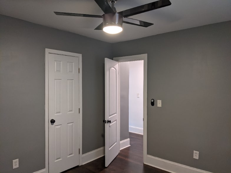 Building Photo - 2931 Glenwood Ave SE