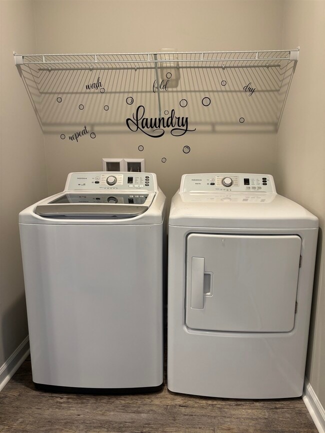 Building Photo - 227 Leste Rd