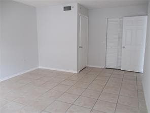 Building Photo - 5092 Wiles Rd