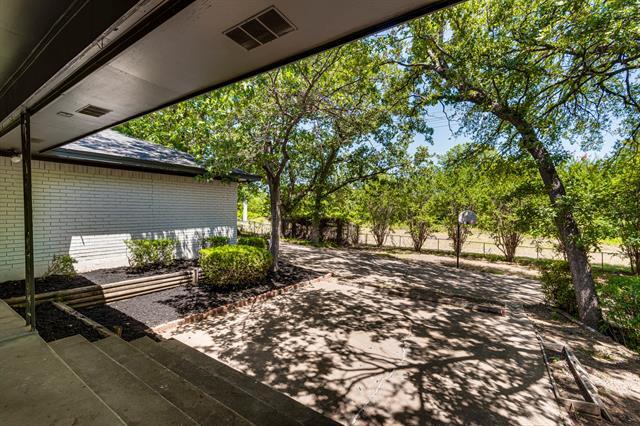 Building Photo - 3403 Sheffield Dr