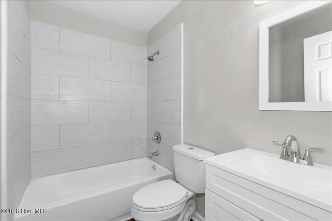 Building Photo - 2114 Vandivere Rd