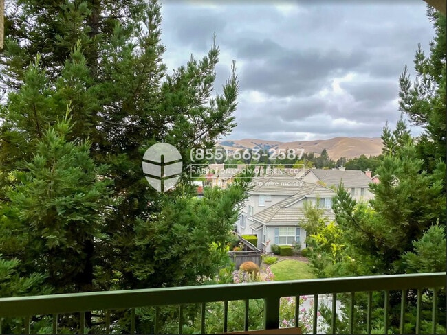 Building Photo - 38700 Tyson Ln