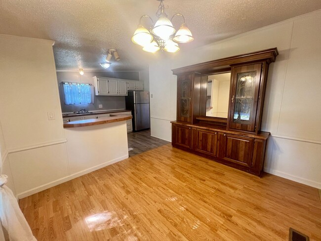 Building Photo - Stop Scrolling! Your New Home is Here!