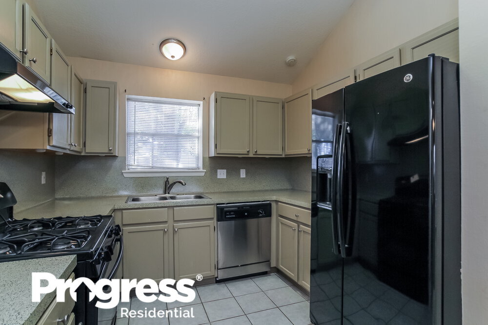 Building Photo - 31164 N Head Dr