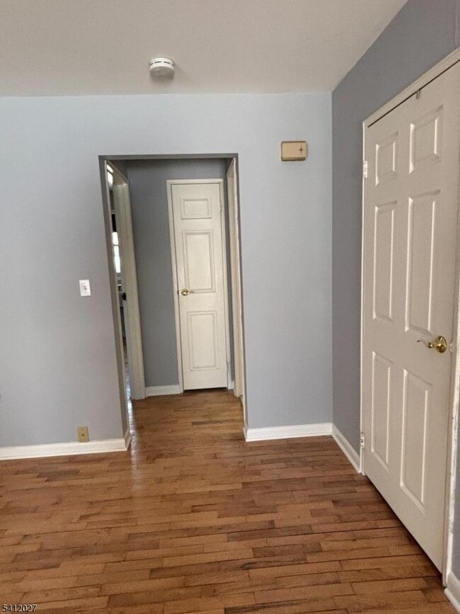 Building Photo - 15 Cottage St