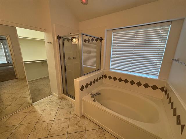 Building Photo - 10717 Canoe Rd