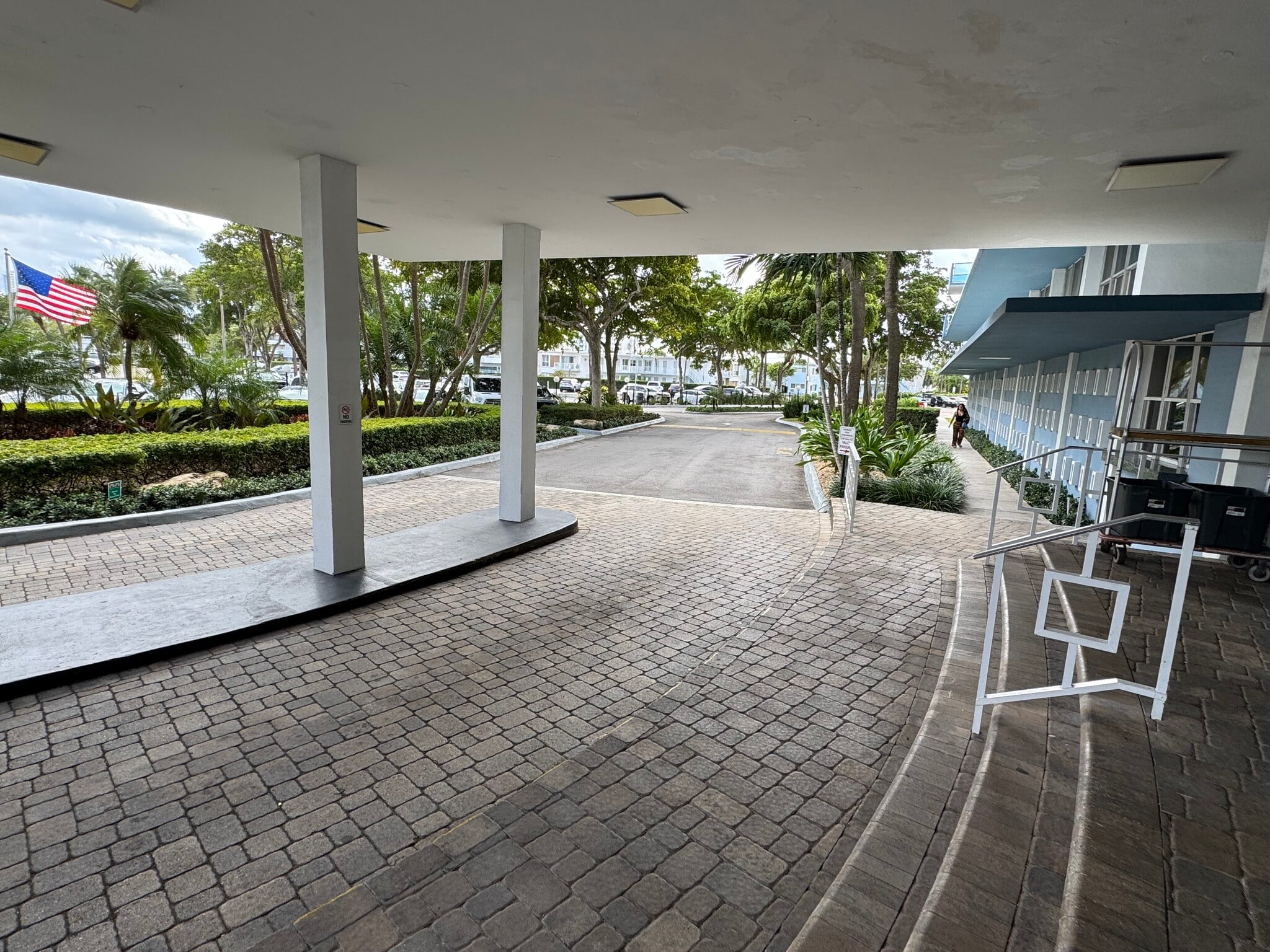 Building Photo - 7441 Wayne Ave