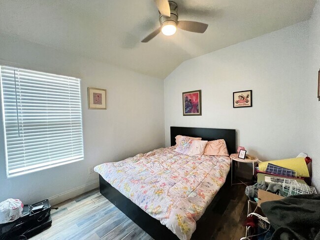 Building Photo - Beautiful 4/2/2 Home in Fort Worth!