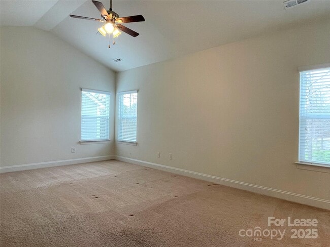 Building Photo - 4008 Fallondale Rd