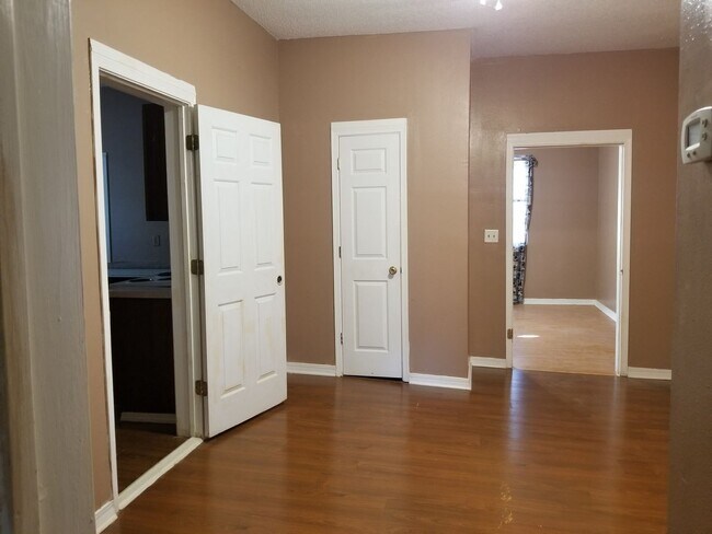 Building Photo - Charming 2BR House in Crestview