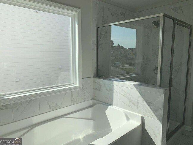 Building Photo - 5203 Addison St