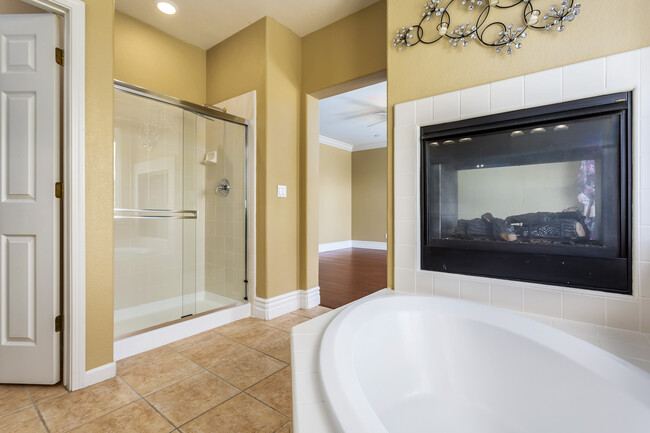 Building Photo - 5295 Crystyl Ranch Dr