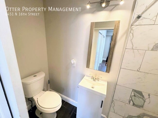 Building Photo - 6451 N 16th St