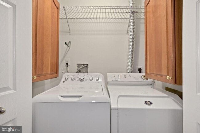 Building Photo - 20413 Elm Grove Terrace