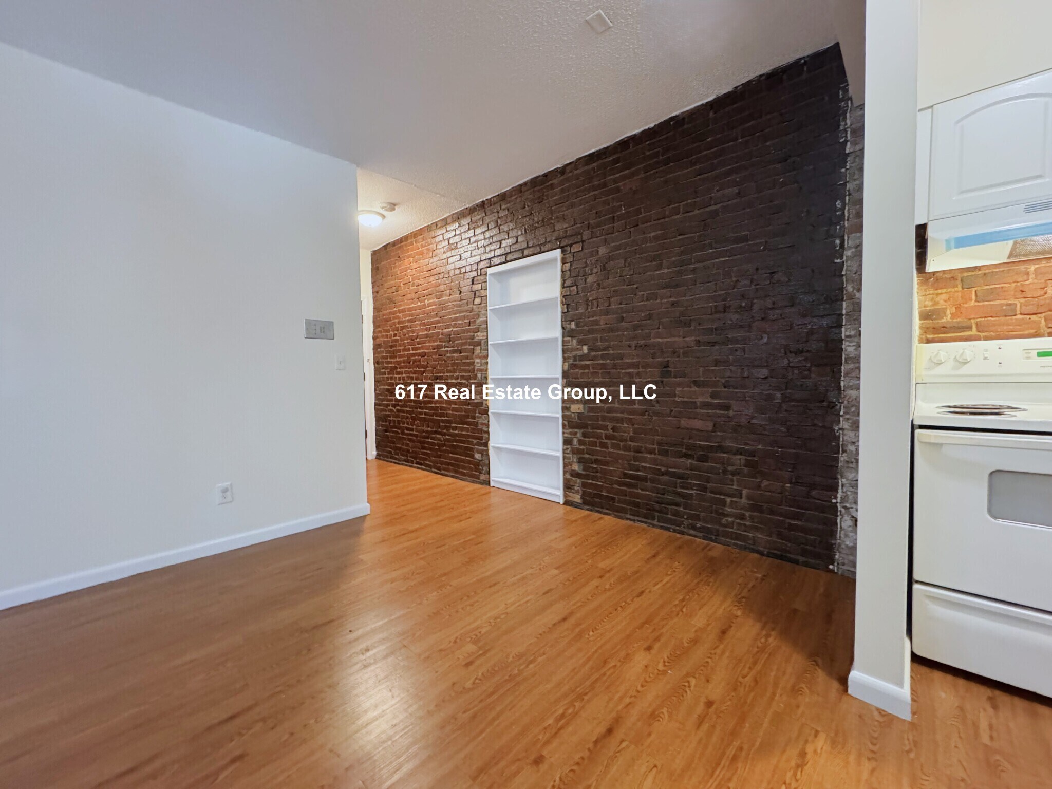 Building Photo - 62 S Huntington Ave