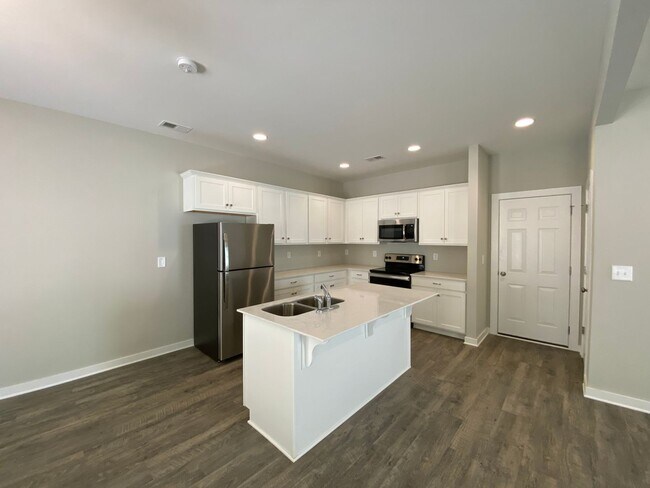 Building Photo - Great home for rent in Clay, AL!!!   View ...