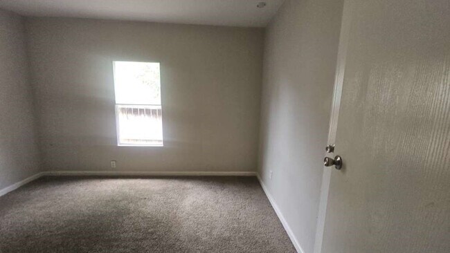 Building Photo - 11926 Greensbrook Forest Dr