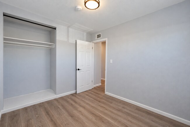 Building Photo - 1829 S White Ave