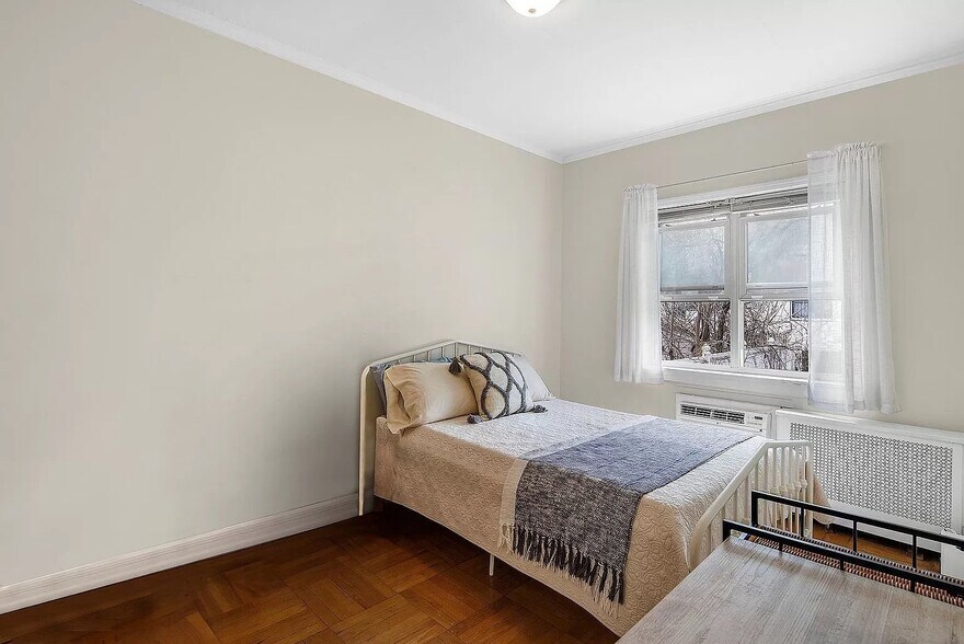 Building Photo - 16 Micieli Pl