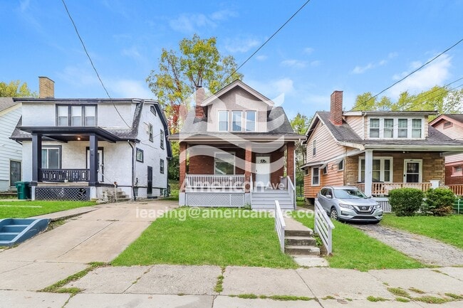 Building Photo - 11 Glenwood Ave