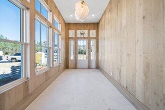 Building Photo - 181 Climbing Rose Wy