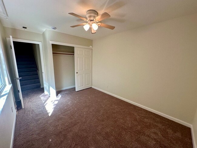 Building Photo - Nice 3 bedroom, 2 bath Home located in his...