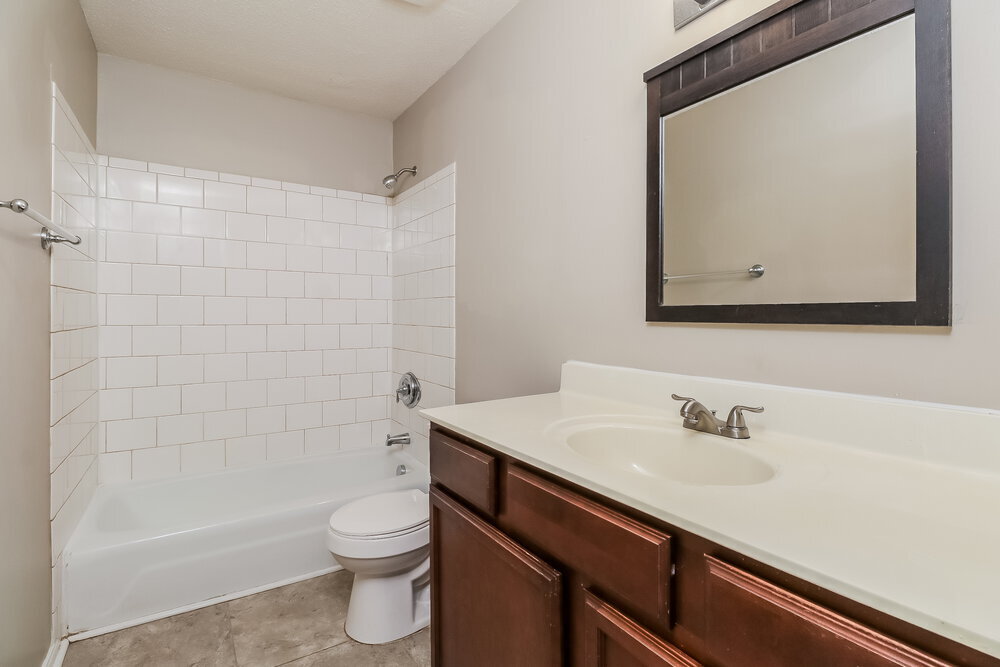 Building Photo - 4121 Carlyle Dr