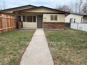 Building Photo - 1937 S Owyhee St