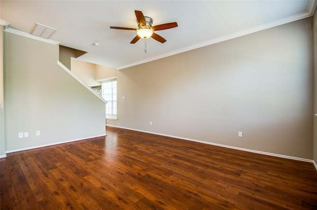Building Photo - 105 Summerhaze Ct