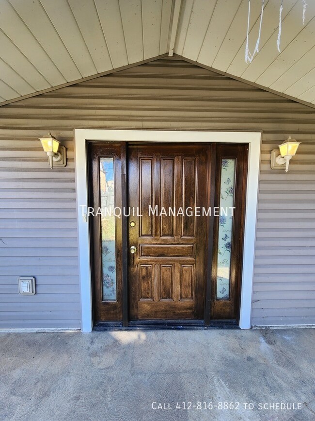 Building Photo - 542 Reed St