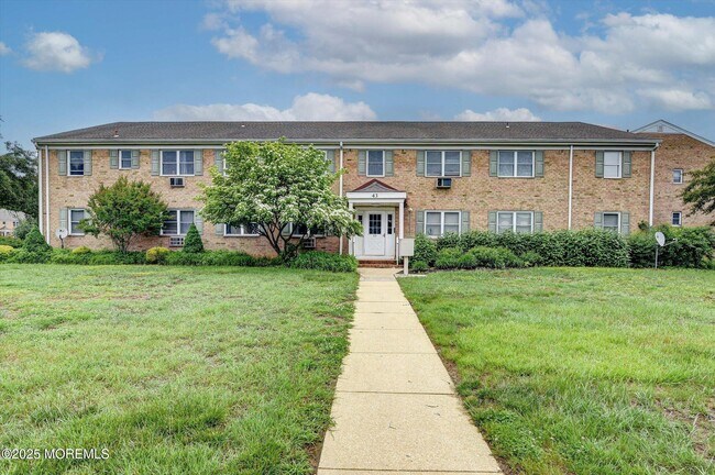 Building Photo - 43 Manchester Ct