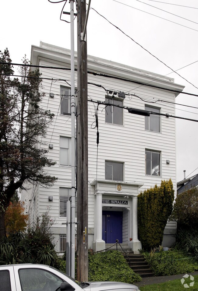 Building Photo - 1414 S King St