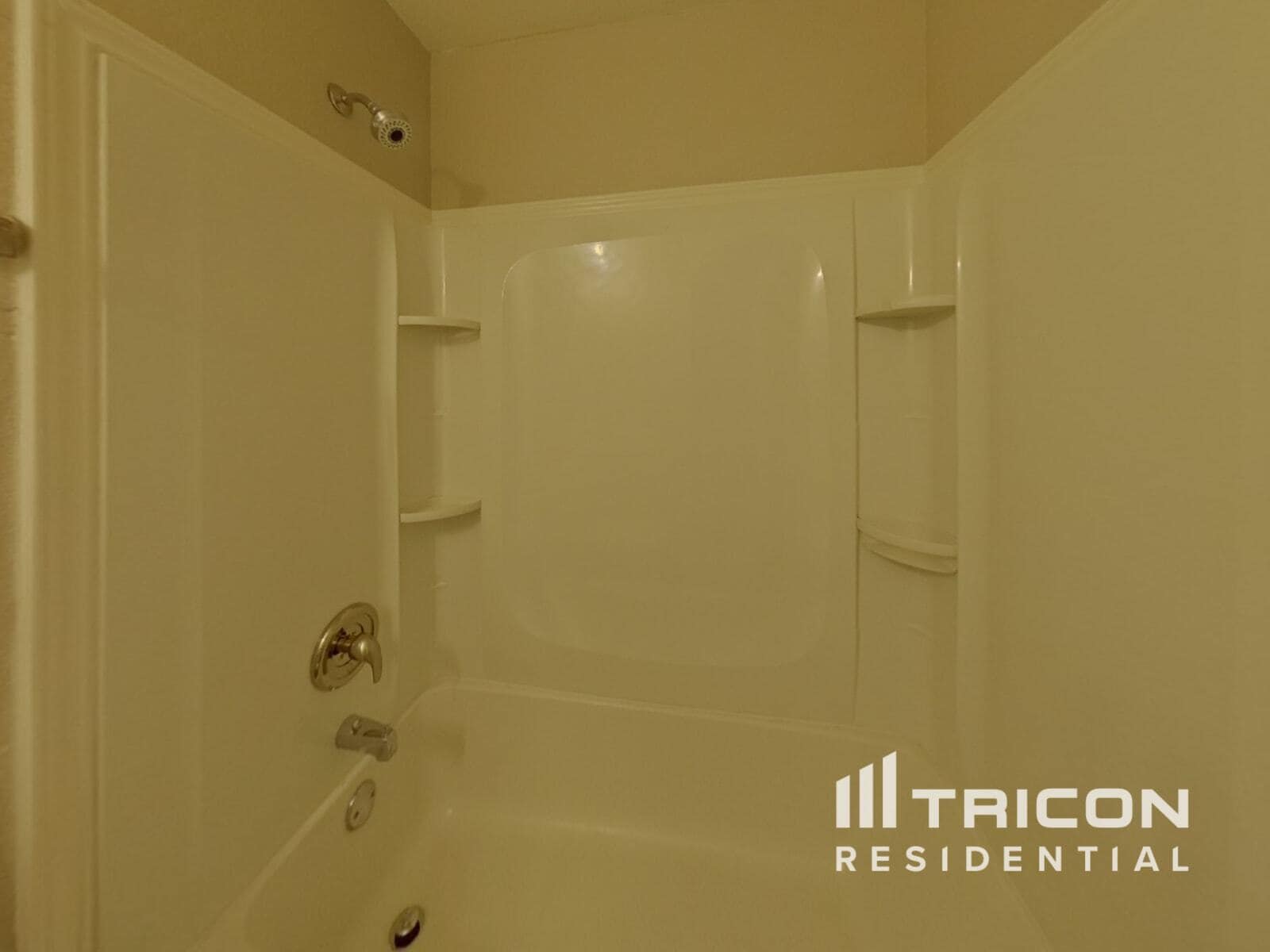 Building Photo - 14124 Cochise Dr