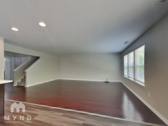 Building Photo - 8042 Loveridge Drive