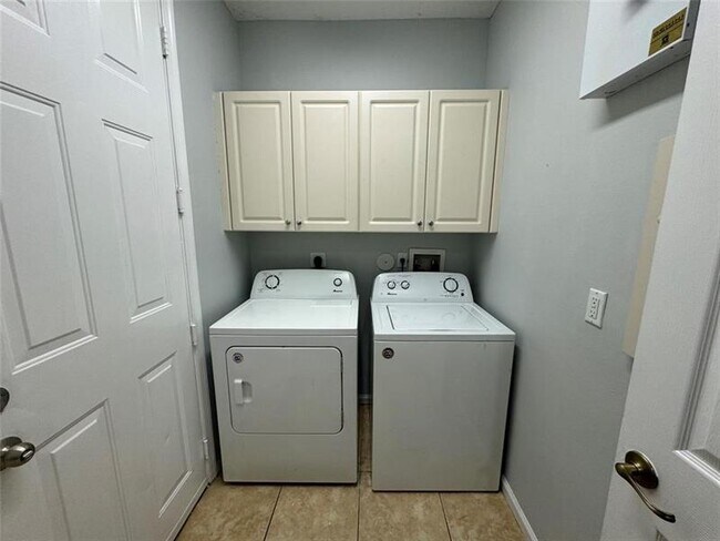 Building Photo - 763 Belle Grove Ln