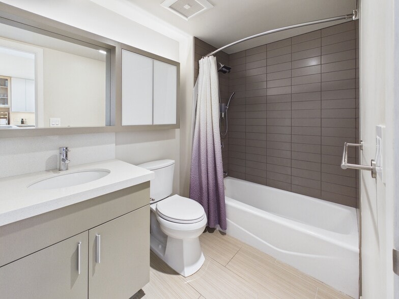 second bathroom - 600 Ala Moana Blvd