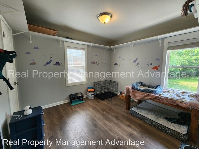 Building Photo - 4 br, 2 bath House - 23045 Church St.