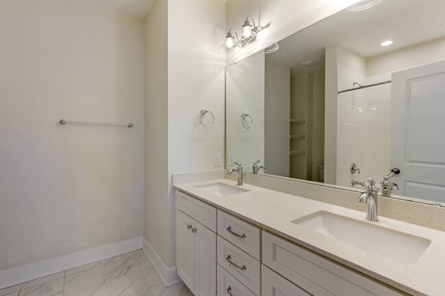 Floorplan - Waverly Place