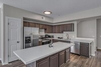 Building Photo - 18250 N Cave Creek Rd