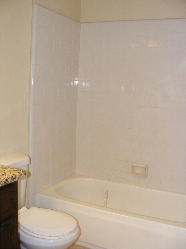 Building Photo - 7037 Chasewood Dr