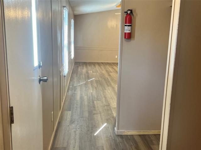 Building Photo - 4528 Wildwood Cir