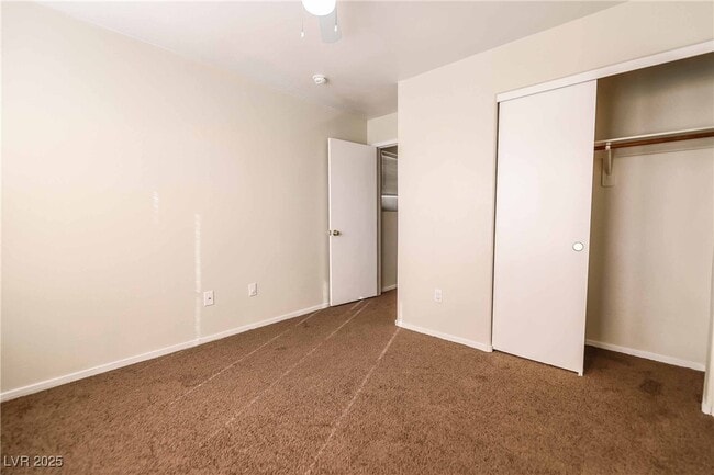 Building Photo - 8816 Roping Rodeo Ave