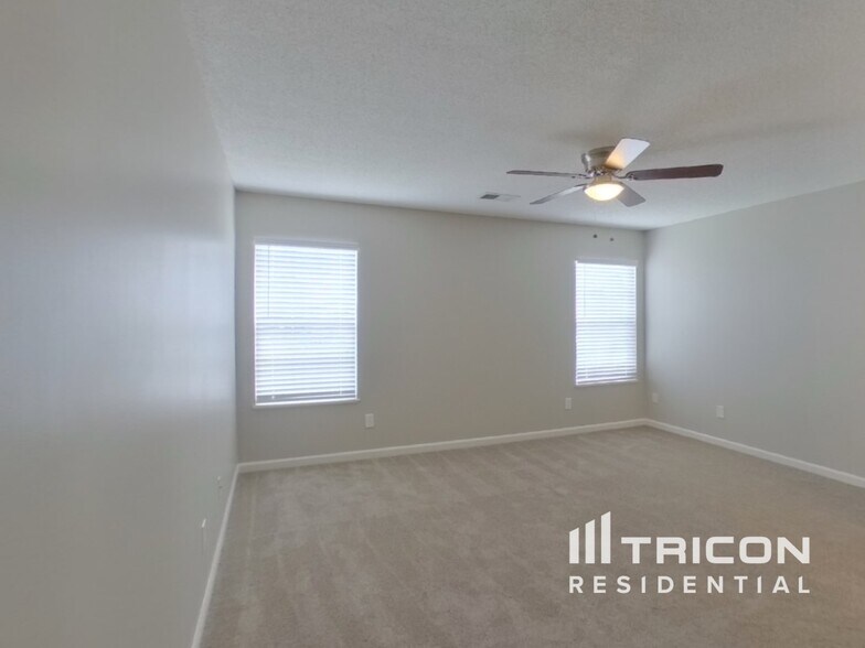 Building Photo - 541 Halleck Ln