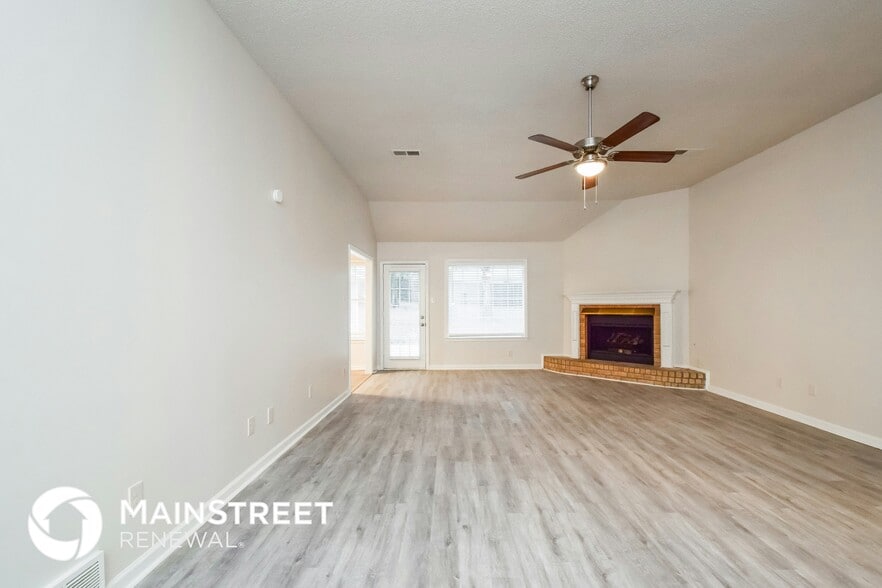 Building Photo - 4927 Bradfield Run