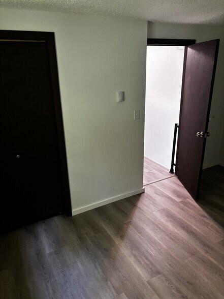 Bedroom one to hall - 4 Prescelly Dr