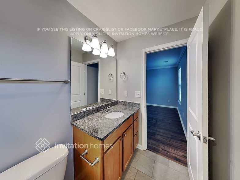 Building Photo - 223 Elba Dr