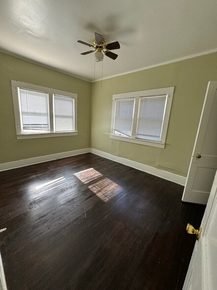 Building Photo - 1310 S Jefferson St