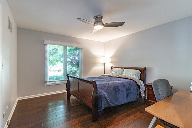 Building Photo - 31 Fox Trail